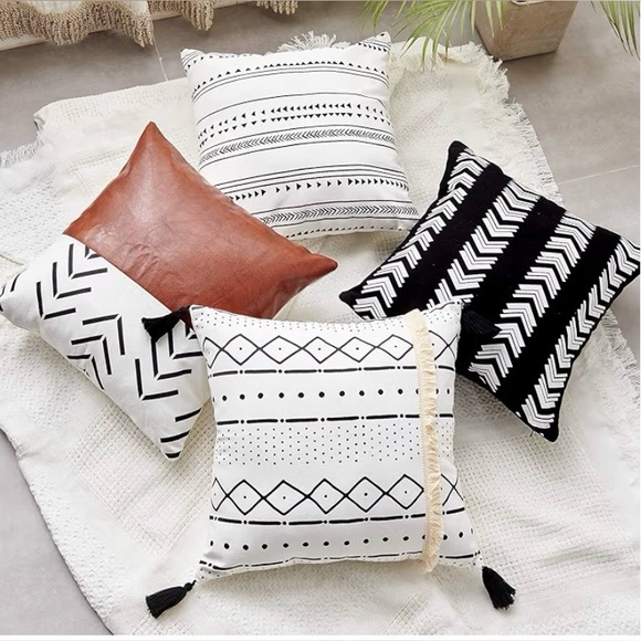 CDWERD Other - CDWERD Boho 18x18” Pillow Covers Set of 4 Faux Leather, linen, Fringe Tassels